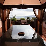Buzzi Couette-café Besozzo