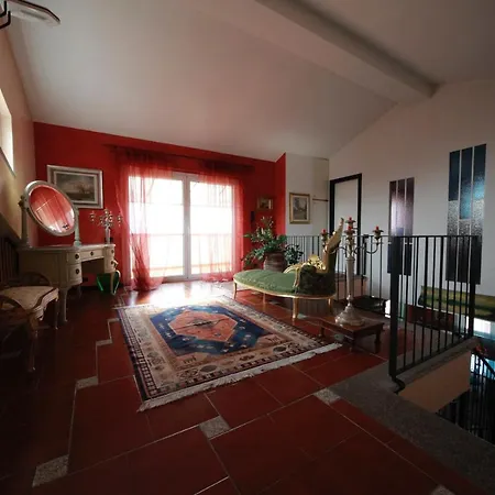 Couette-café Buzzi 4*
